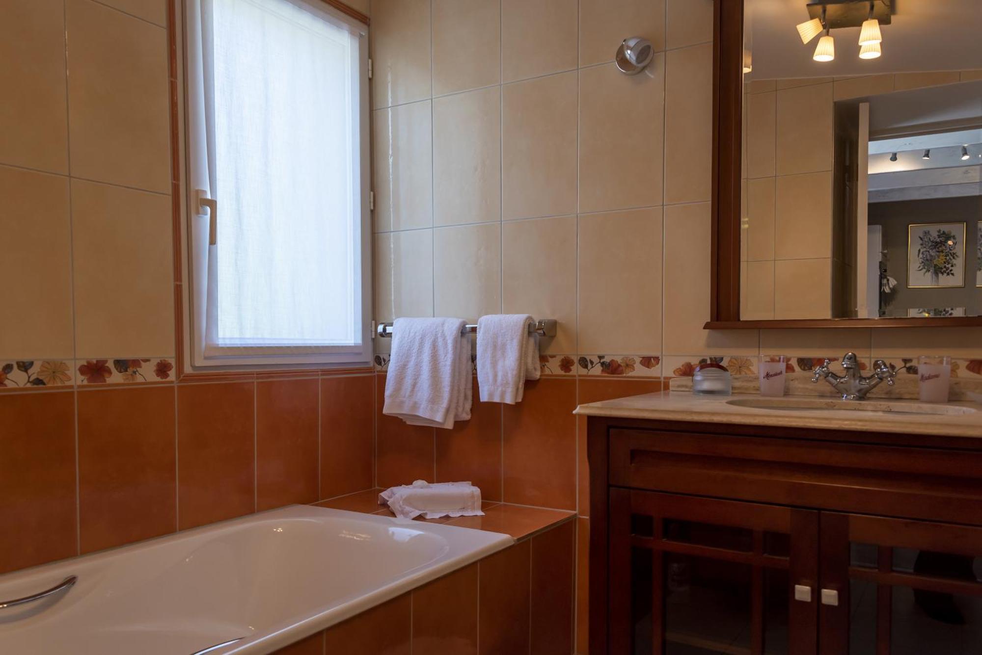 Hostellerie De La Motte Jean แซ็งต์-คูว์ลอมป์ ภายนอก รูปภาพ
